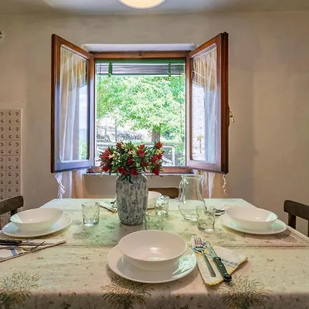 Stunning In Longoio With Kitchen