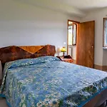 Stunning In Longoio With Kitchen Hébergement de vacances Monti di Villa